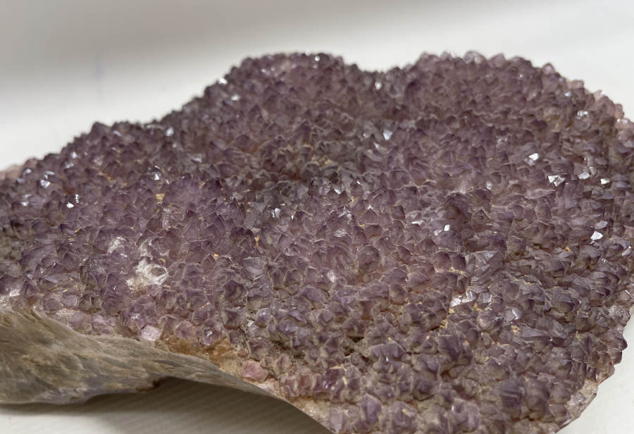 BÜYÜK BOY DOĞAL AMETİST TAŞI