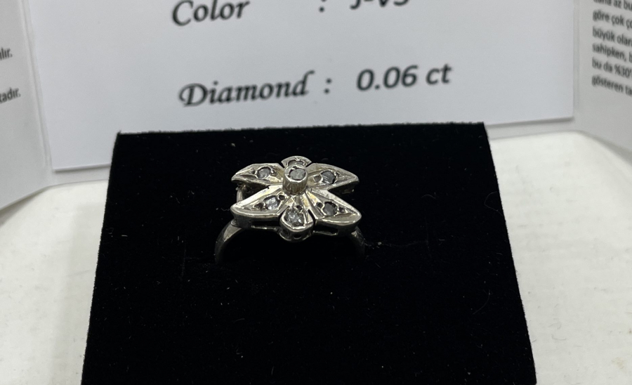 ELMAS TAŞLI ÖZEL YAPIM ANTİKA YÜZÜK