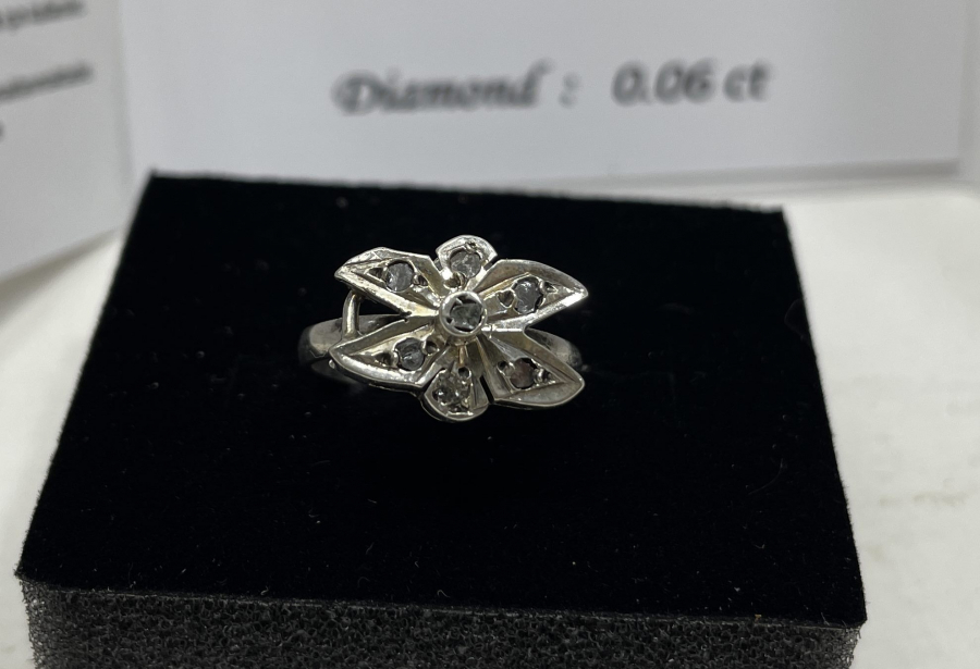 ELMAS TAŞLI ÖZEL YAPIM ANTİKA YÜZÜK