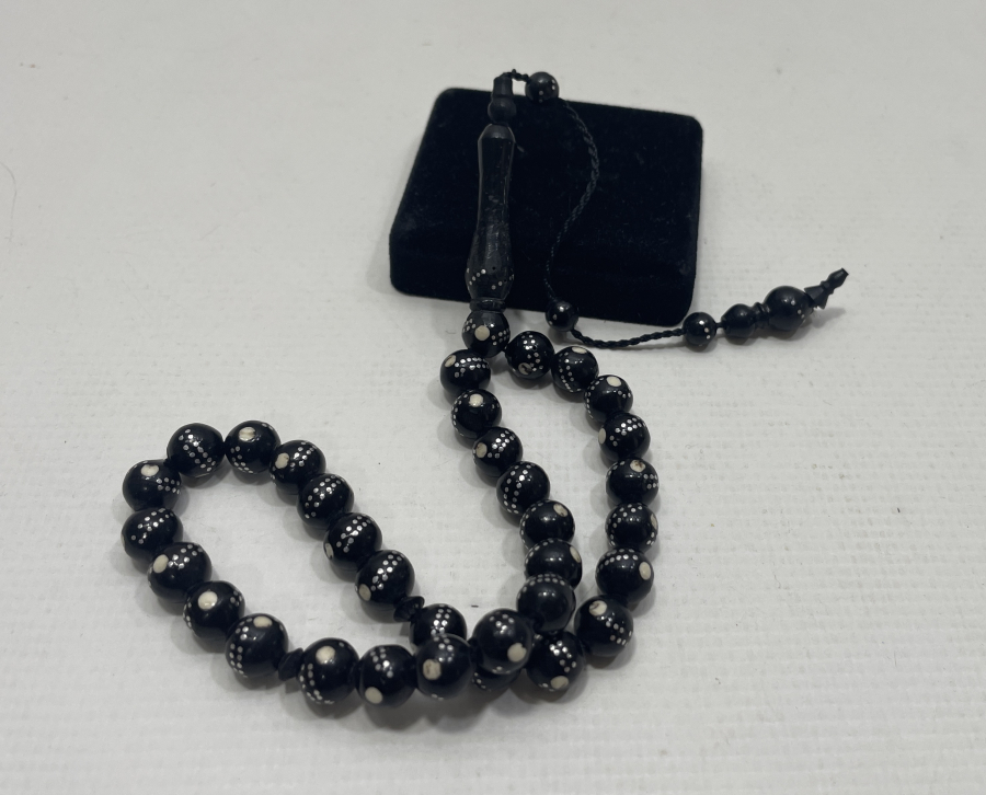 KEMİK APLİKLİ VE İŞLEMELİ KUKA TESPİH