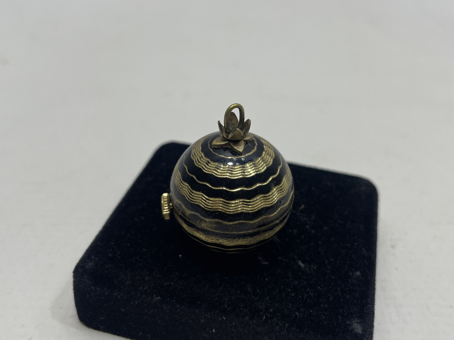 KURMALI ANTİKA KOLYE SAAT