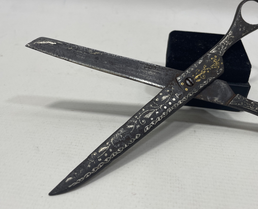 OSMANLI DÖNEMİ ALTIN VE GÜMÜŞ İŞLEMELİ NADİR HATTAT MAKASI