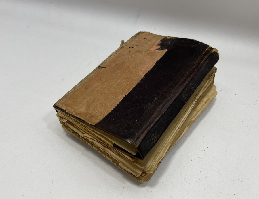 OSMANLI DÖNEMİ EL YAZMA ÇOK NADİR TEZHİPLİ KETEBELİ VE TARİHLİ KUR'AN -I KERİM