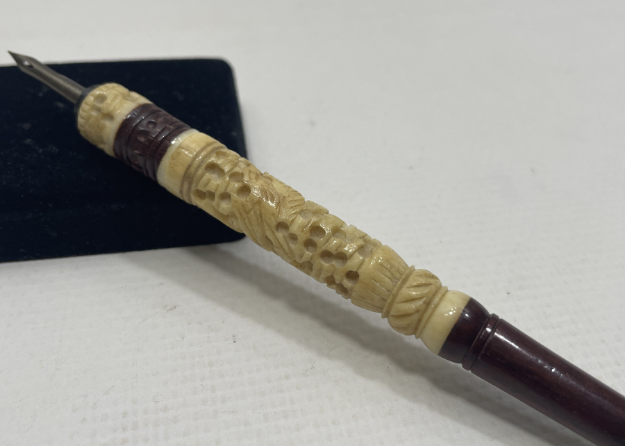 OSMANLI DÖNEMİ KEMİK ÜZERİ İŞLEMELİ NADİR DİVİT