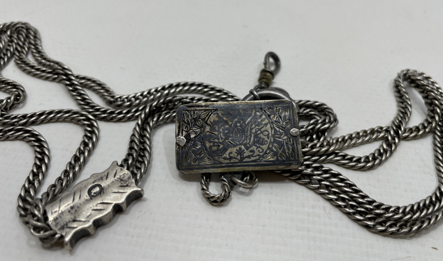 OSMANLI DÖNEMİ TUĞRALI VE OSMANLI DEVLET ARMALI GÜMÜŞ CEP SAATİ KÖSTEĞİ