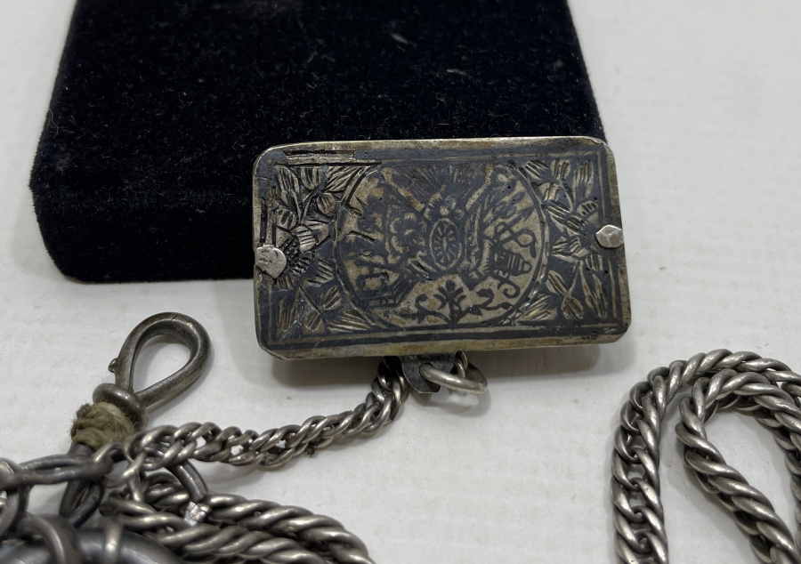 OSMANLI DÖNEMİ TUĞRALI VE OSMANLI DEVLET ARMALI GÜMÜŞ CEP SAATİ KÖSTEĞİ