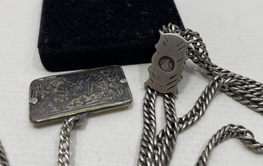 OSMANLI DÖNEMİ TUĞRALI VE OSMANLI DEVLET ARMALI GÜMÜŞ CEP SAATİ KÖSTEĞİ