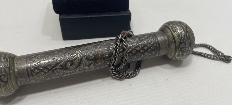 OSMANLI DÖNEMİ VAN İŞİ GÜMÜŞ ÜZERİ SAVAT İŞÇİLİKLİ ÇİL KONDİSYONDA KAMÇI SAPI