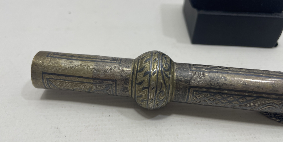 OSMANLI DÖNEMİ VAN İŞİ GÜMÜŞ ÜZERİ SAVAT İŞÇİLİKLİ ÇİL KONDİSYONDA KAMÇI SAPI