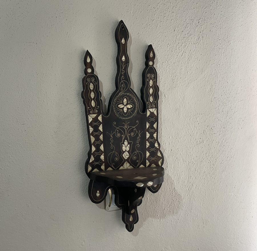 AHŞAP ÜZERİ SEDEF ÇAKMA İŞÇİLİKLİ ANTİKA KAVUKLUK - LAMBALIK