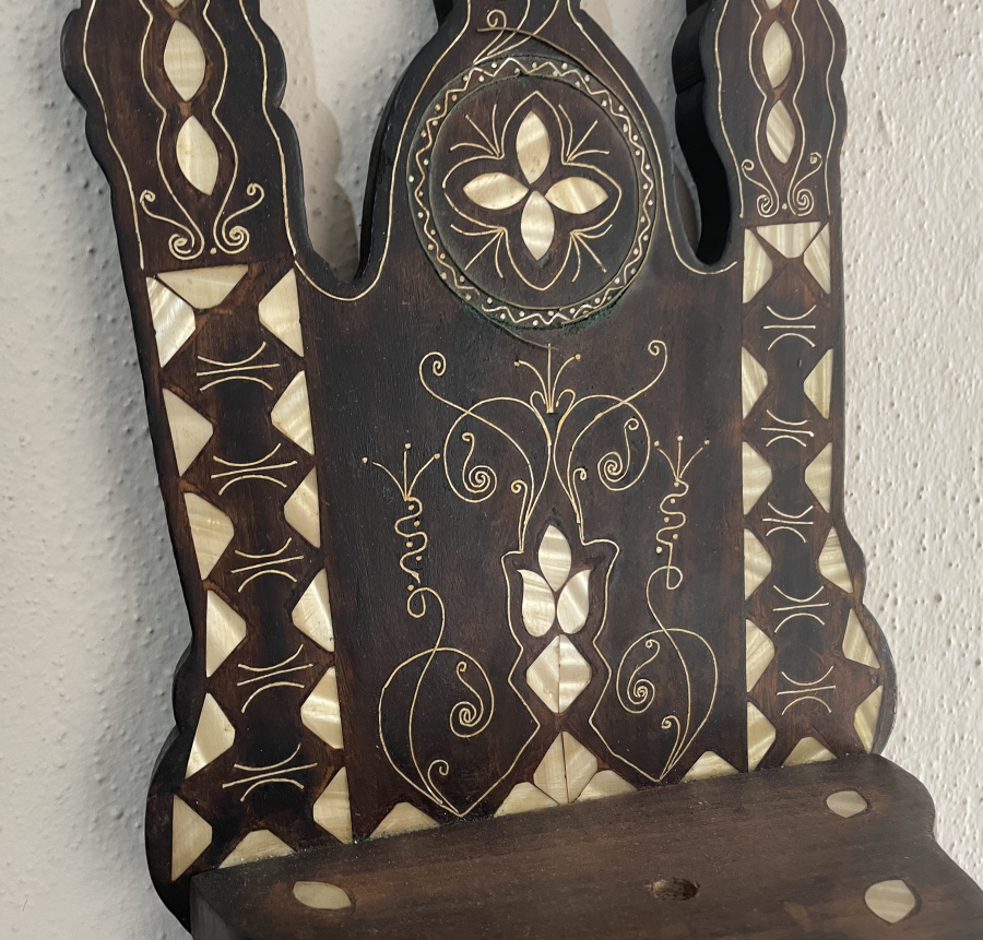 AHŞAP ÜZERİ SEDEF ÇAKMA İŞÇİLİKLİ ANTİKA KAVUKLUK - LAMBALIK