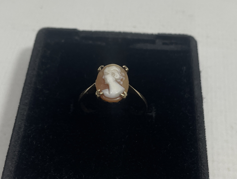 ÇOK NADİR ALTIN KAMEO YÜZÜK