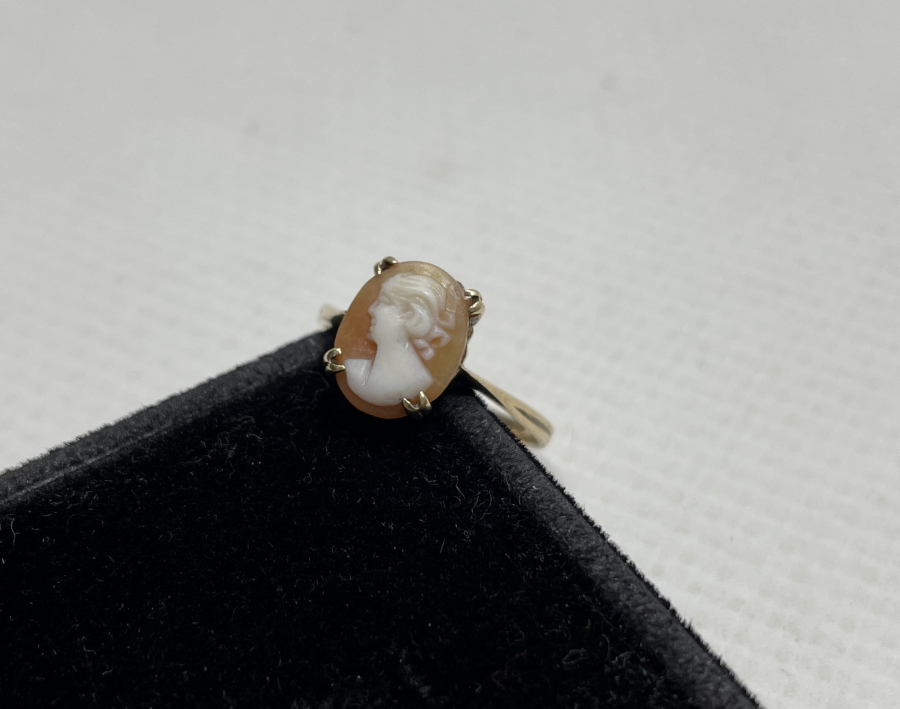 ÇOK NADİR ALTIN KAMEO YÜZÜK