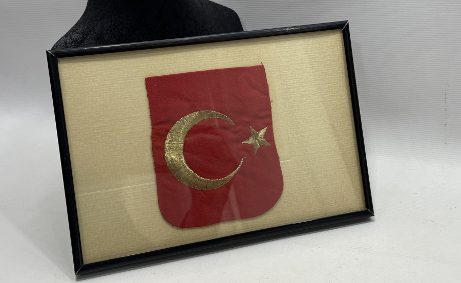 GÜMÜŞ ÜZERİ ALTIN VERMEYLİ AY YILDIZLI ASKERİ PEÇ