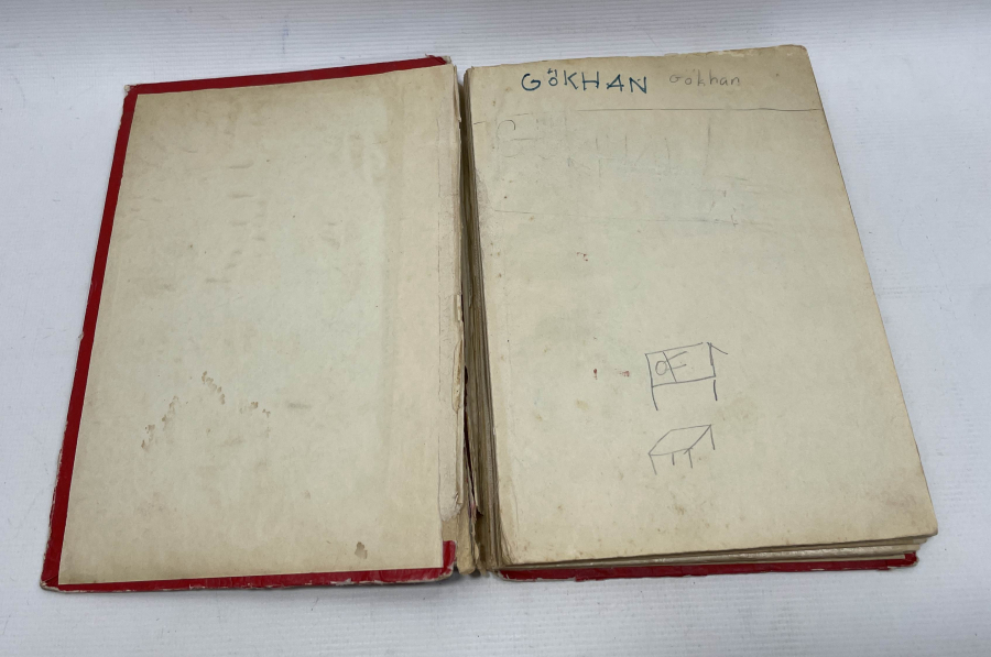 İÇİNDE PULLARI BULUNAN ANTİKA PUL ALBÜMÜ - HAZIR PUL KOLEKSİYONU