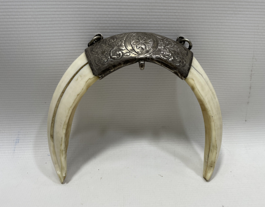 OSMANLI DÖNEMİ GÜMÜŞTEN MAMUL ŞAMAN İŞİ BÜYÜK BOY AT SÜSÜ