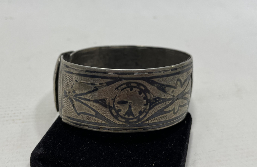 OSMANLI DÖNEMİ ÜZERİ YAZILI SAVATLI GÜMÜŞ BİLEZİK