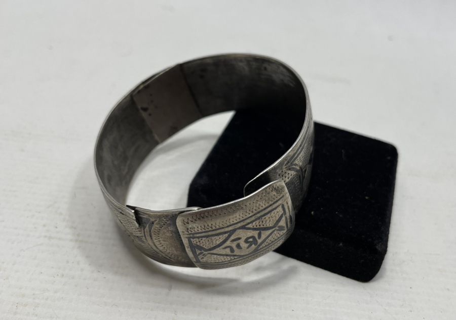 OSMANLI DÖNEMİ ÜZERİ YAZILI SAVATLI GÜMÜŞ BİLEZİK