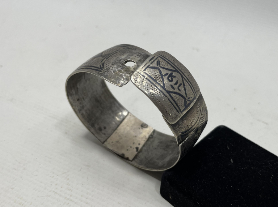 OSMANLI DÖNEMİ ÜZERİ YAZILI SAVATLI GÜMÜŞ BİLEZİK