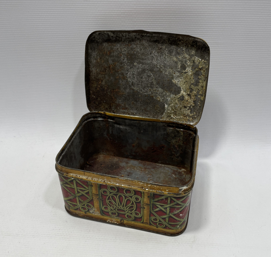 OSMANLI DÖNEMİ YAVRUYAN VE İSACYAN YAPIMI ÇOK NADİR ÇAY KUTUSU