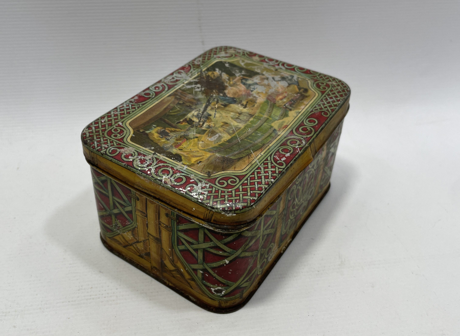 OSMANLI DÖNEMİ YAVRUYAN VE İSACYAN YAPIMI ÇOK NADİR ÇAY KUTUSU