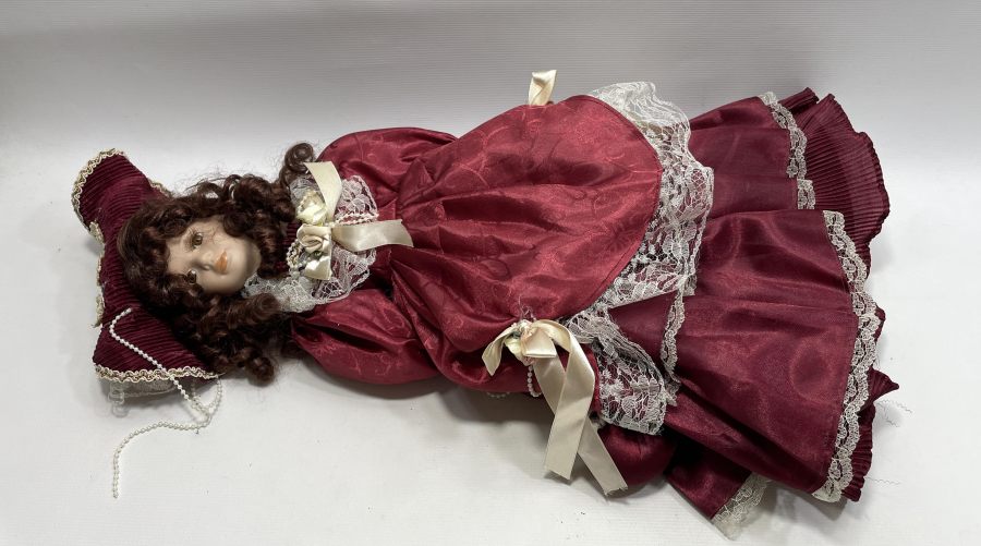 BÜYÜK BOY ANTİKA TAŞ BEBEK - PORSELEN BEBEK