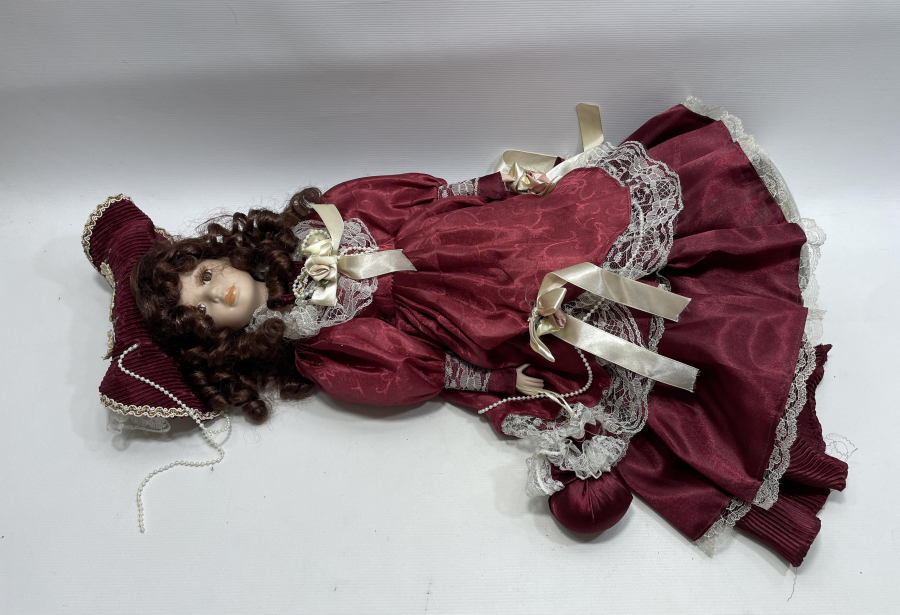 BÜYÜK BOY ANTİKA TAŞ BEBEK - PORSELEN BEBEK