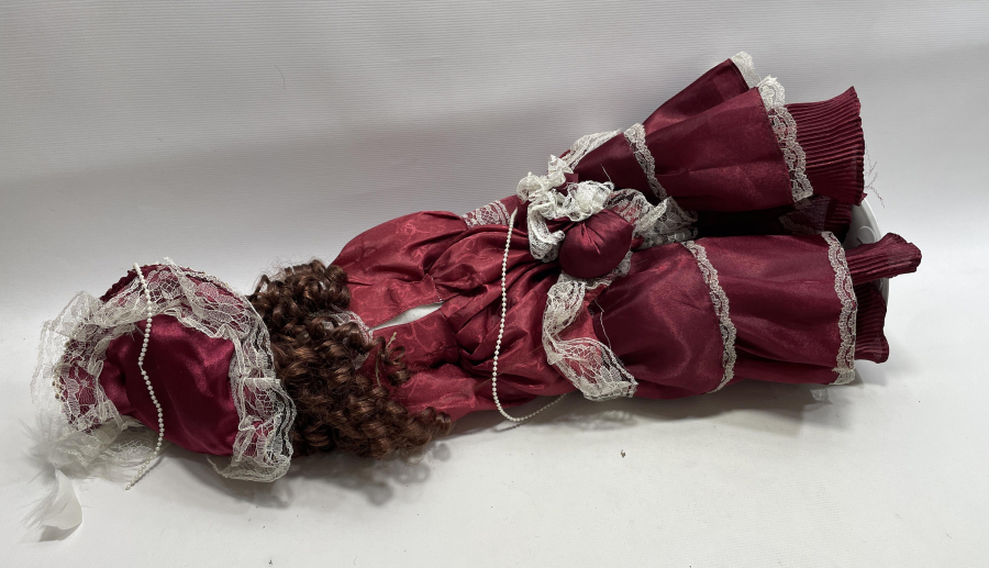 BÜYÜK BOY ANTİKA TAŞ BEBEK - PORSELEN BEBEK