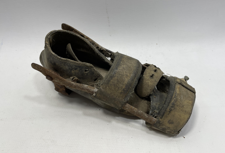 OSMANLI DÖNEMİ ÇOK NADİR HİLAL-İ AHMER TAHTA BACAK