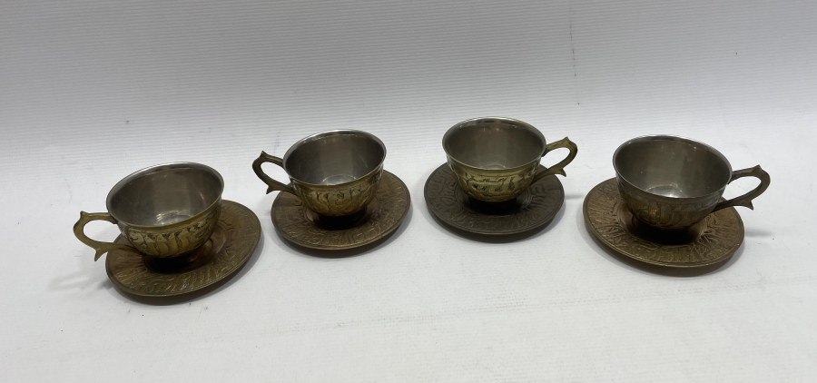 ÜZERLERİ AYETLERLE DEKORLU ANTİKA KAHVE FİNCANI TAKIMI