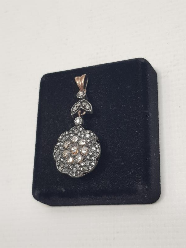 ANTİKA PIRLANTA KOLYE UCU