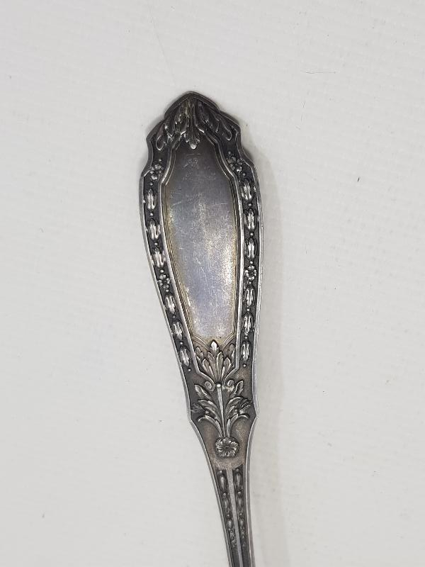 İNGİLİZ GÜMÜŞ SERVİS KEPÇESİ 