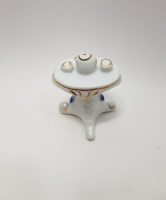 KAHVALTI MASASI FORMLU MİNİ PORSELEN BİBLO