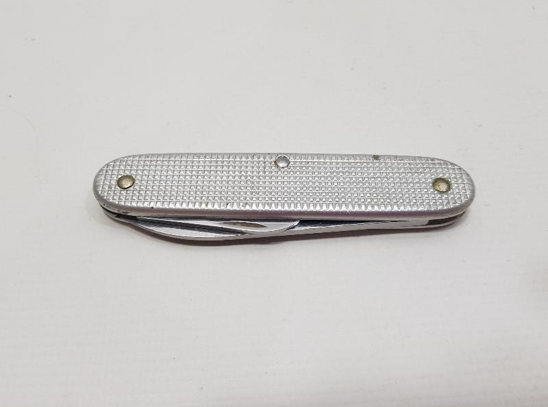 MEŞHUR VICTORINOX MARKA İSVİÇRE ÇAKISI