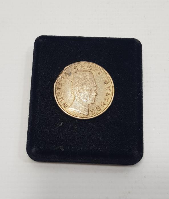 8,30 GRAM AĞIRLIKTA 1999 TARİHLİ NADİR EROR 100.000 LİRA