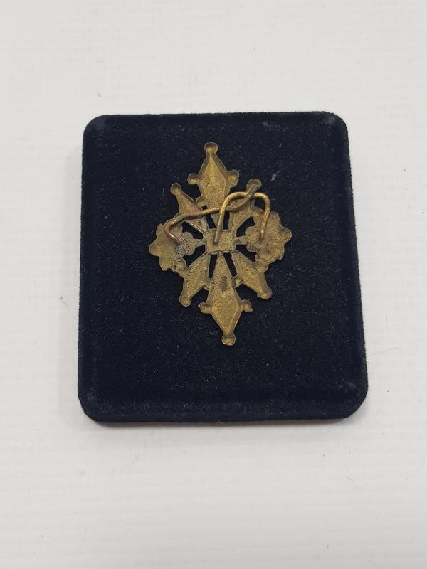 ART NOUVEAU ALTIN KAPLAMA BROŞ 