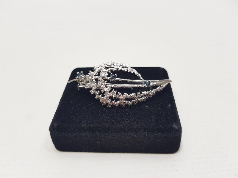 HİLAL FORMLU ANTİKA BROŞ