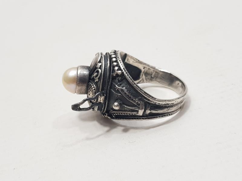 ÖZEL YAPIM GÜMÜŞ ZEHİR YÜZÜĞÜ