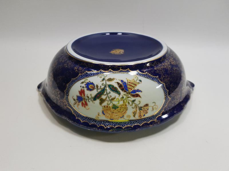 ANTİKA ALTIN YALDIZLI VE MİNELİ PORSELEN BANYO SETİ 