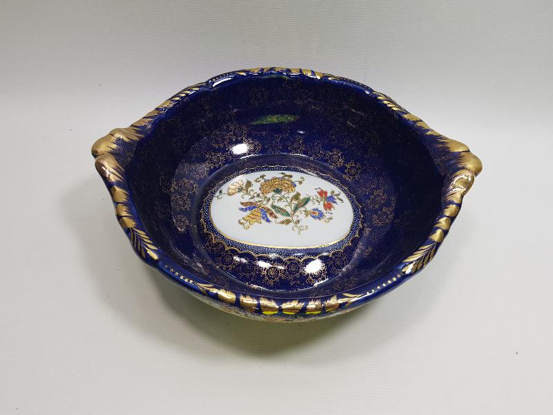 ANTİKA ALTIN YALDIZLI VE MİNELİ PORSELEN BANYO SETİ 