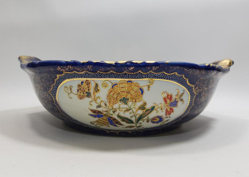 ANTİKA ALTIN YALDIZLI VE MİNELİ PORSELEN BANYO SETİ 