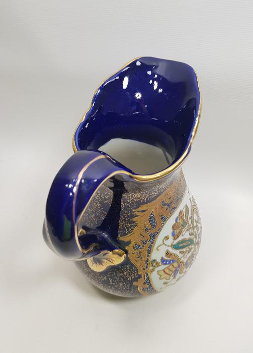 ANTİKA ALTIN YALDIZLI VE MİNELİ PORSELEN BANYO SETİ 