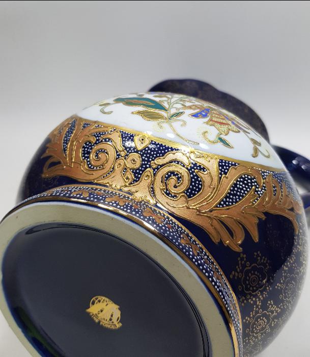 ANTİKA ALTIN YALDIZLI VE MİNELİ PORSELEN BANYO SETİ 