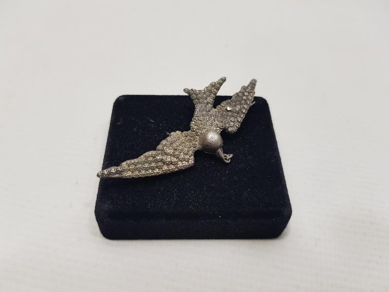 ANTİKA KIRLAGIÇ FORMLU GÜMÜŞ BROŞ