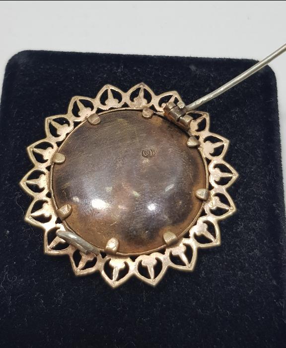 ART NOUVEAU ALTIN KAPLAMA RESİMLİK BROŞ