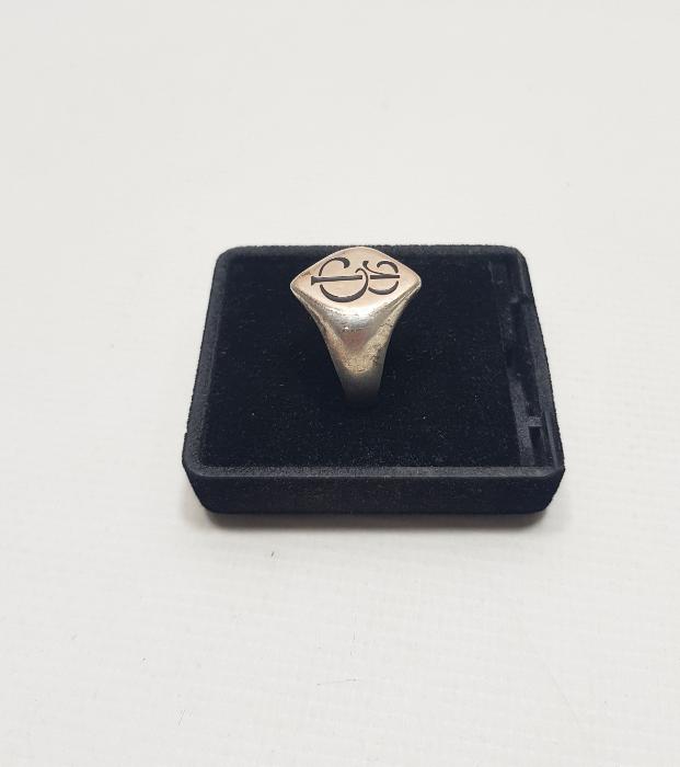 B İNİSİYALLİ ANTİKA GÜMÜŞ YÜZÜK