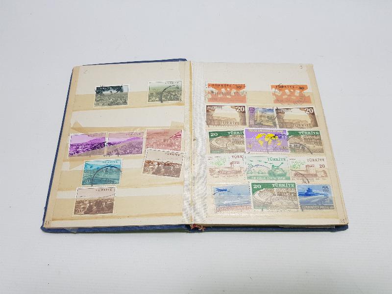 BİR ALBÜM DOLUSU ANTİKA PUL KOLEKSİYONU 