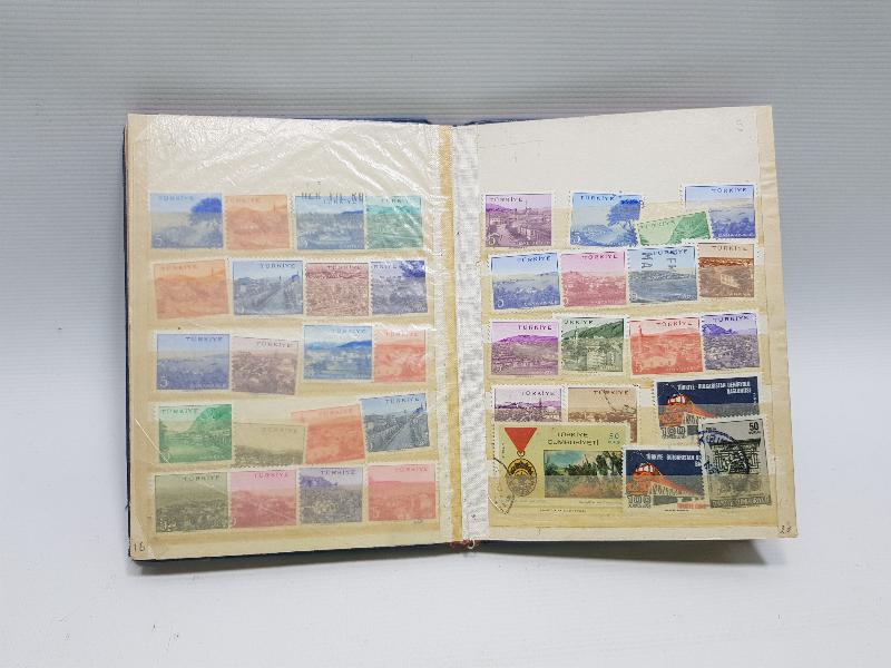 BİR ALBÜM DOLUSU ANTİKA PUL KOLEKSİYONU 