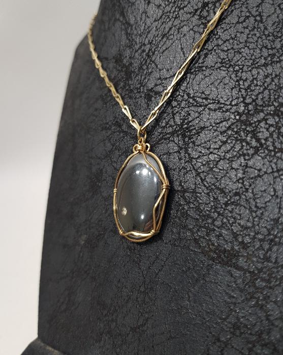 HEMATİT TAŞLI KOLYE