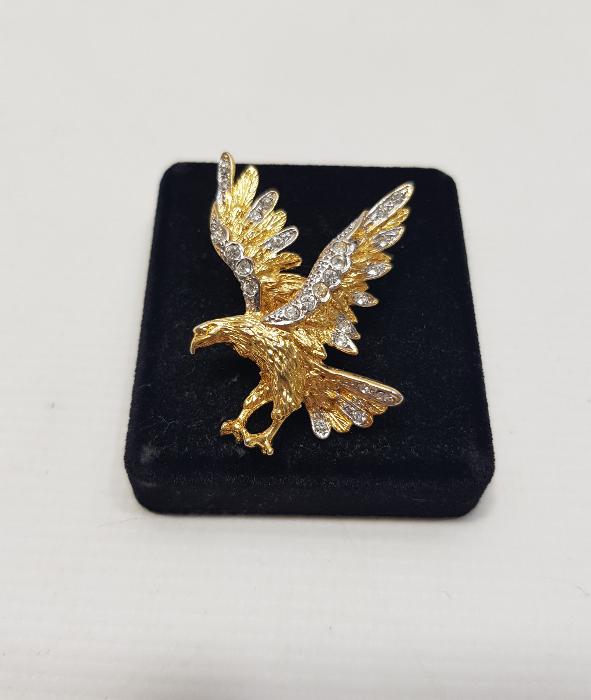 KARTAL FORMLU, SWAROVSKİ TAŞLI ALTIN KAPLAMA BROŞ